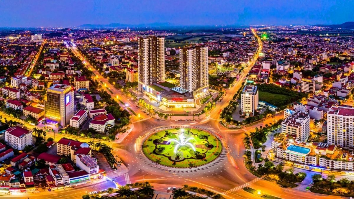 Tỉnh có GRDP đầu người cao gấp 1,16 lần bình quân cả nước phấn đấu trở thành TP trực thuộc Trung ương trước 2030 - Ảnh 2