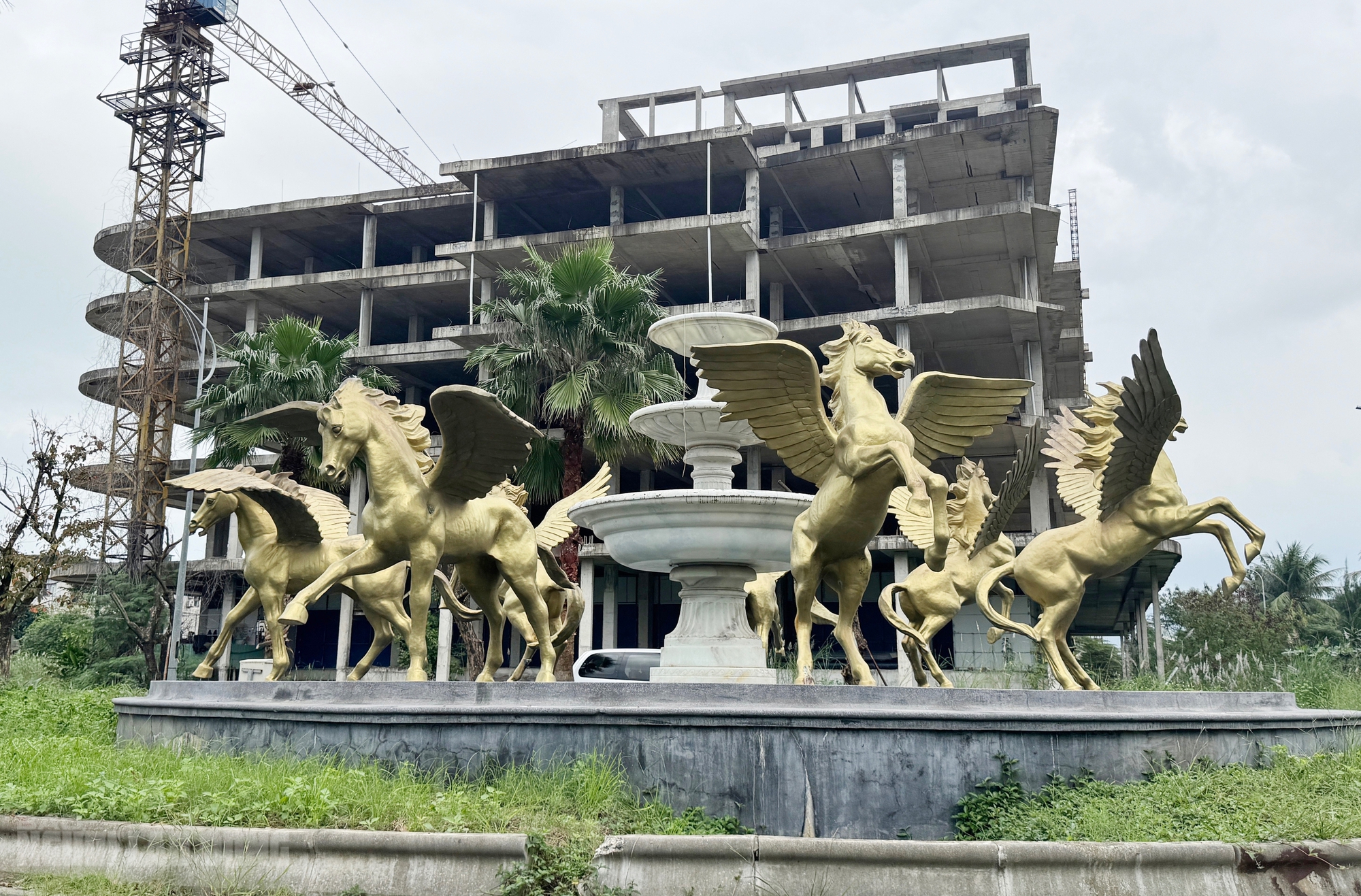 Khu đô thị quốc tế Đa Phước thi công trở lại - Ảnh 13