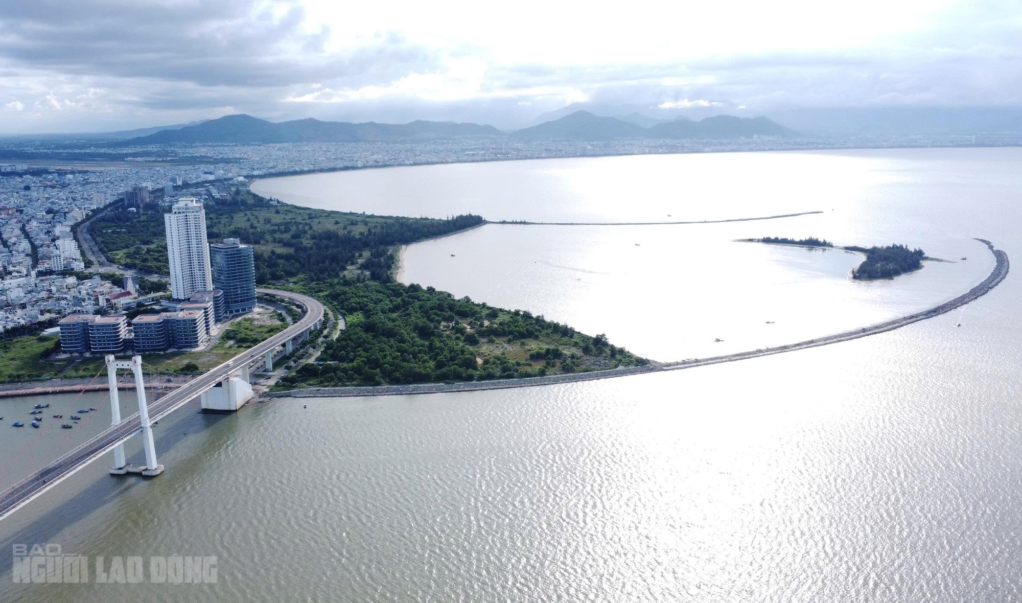 Khu đô thị quốc tế Đa Phước thi công trở lại - Ảnh 15