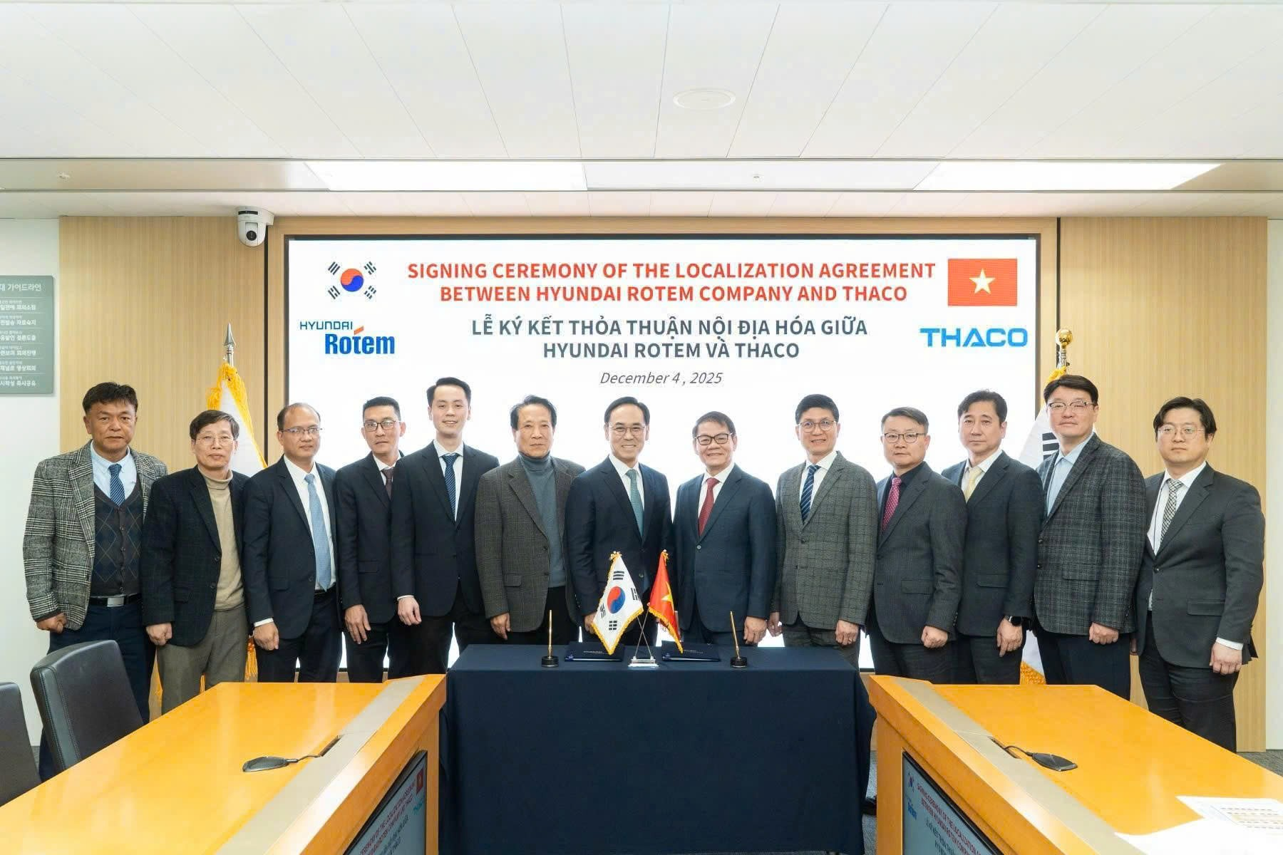 Bước đi mới của tỷ phú Trần Bá Dương trong cuộc đua đường sắt: Trực tiếp sang Hàn Quốc ký thỏa thuận nội địa hóa sản xuất đầu máy toa xe - Ảnh 2