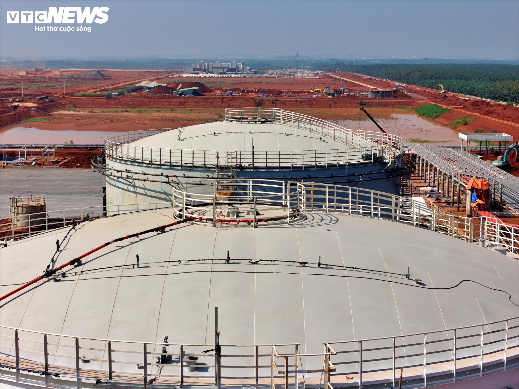 Cận cảnh hệ thống chứa nhiên liệu hơn 2.800 tỷ ở sân bay Long Thành - Ảnh 6