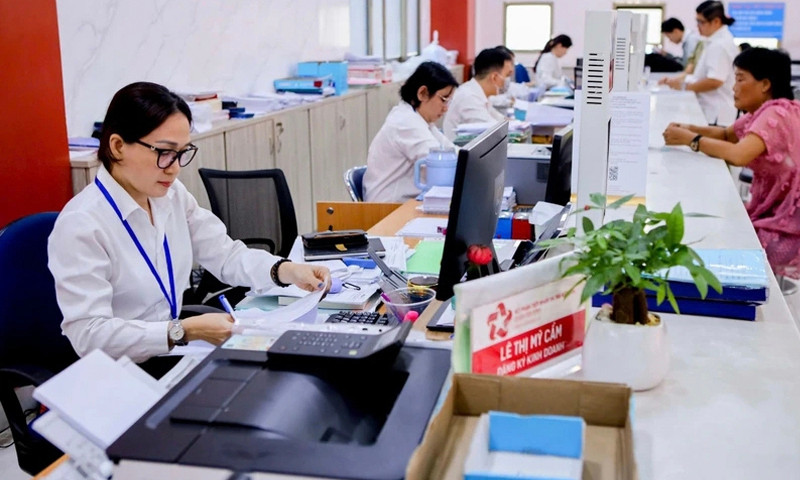 Hệ số chức vụ lãnh đạo cấp xã, phường, cục, dự kiến là bao nhiêu? - Ảnh 1