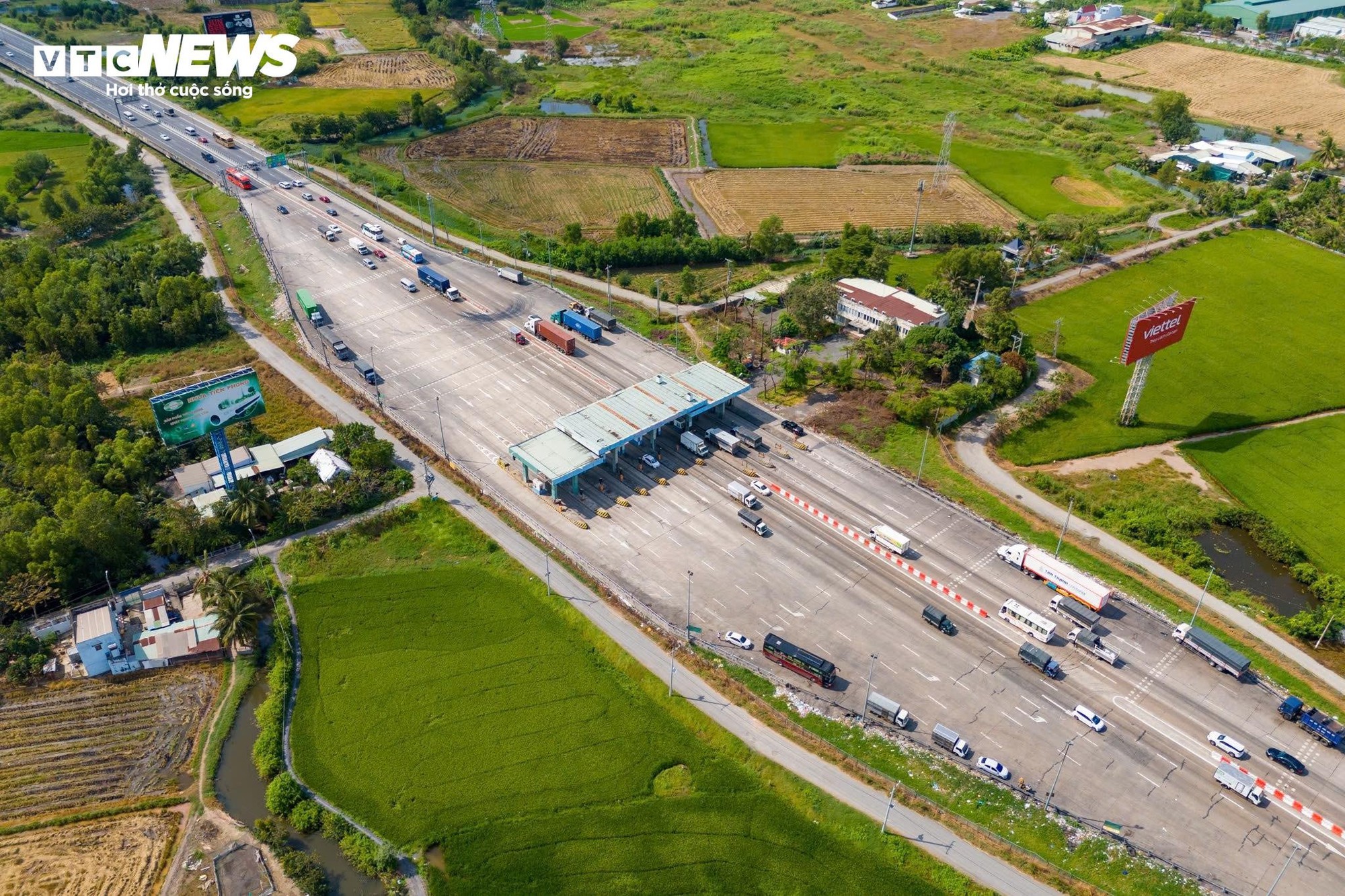 Cận cảnh siêu nút giao nối 3 cao tốc qua TP.HCM trước ngày thông xe kỹ thuật - Ảnh 9