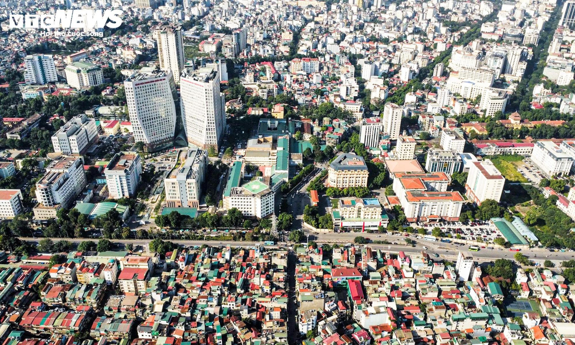 Cận cảnh công trường thi công cầu Trần Hưng Đạo 6 làn xe bắc qua sông Hồng - Ảnh 6