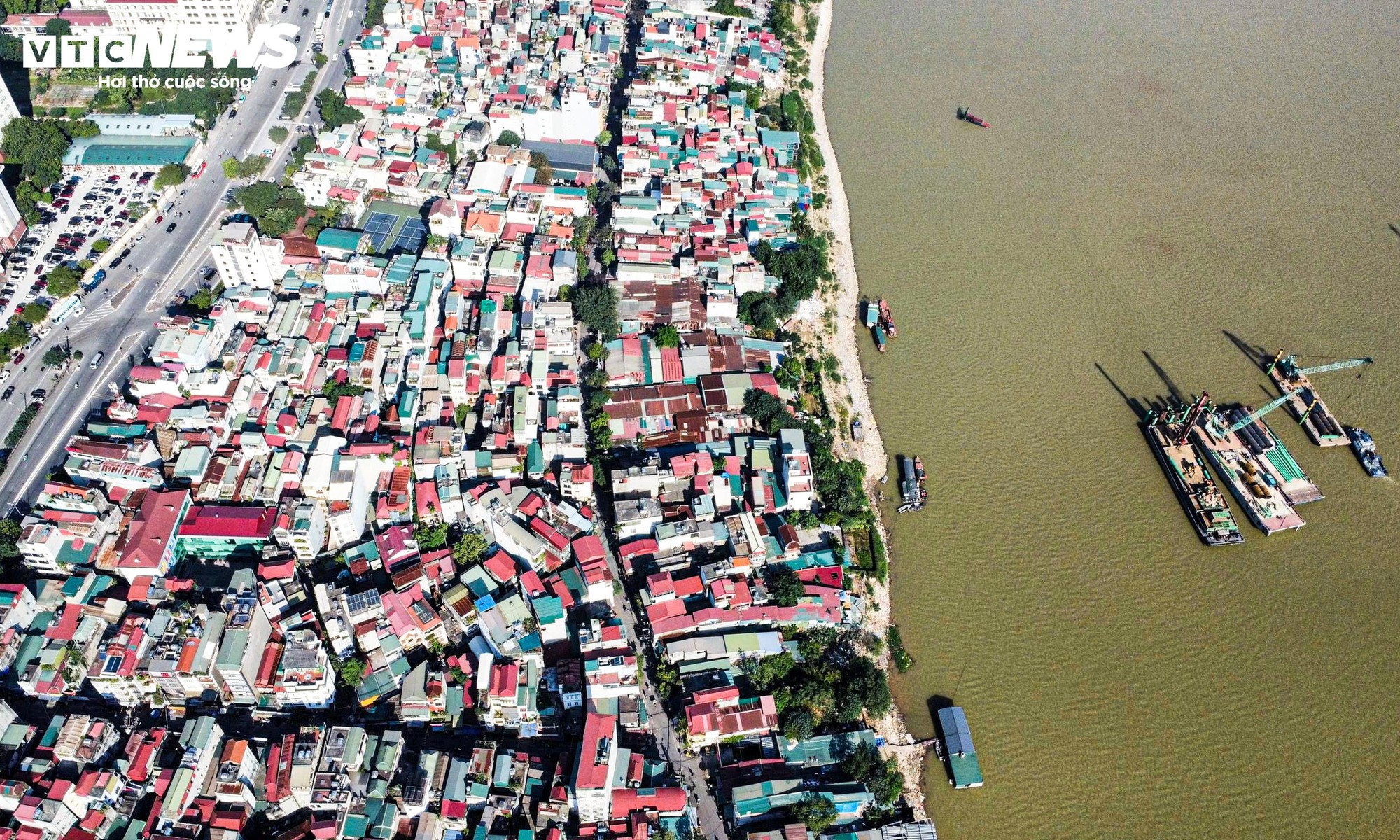 Cận cảnh công trường thi công cầu Trần Hưng Đạo 6 làn xe bắc qua sông Hồng - Ảnh 10