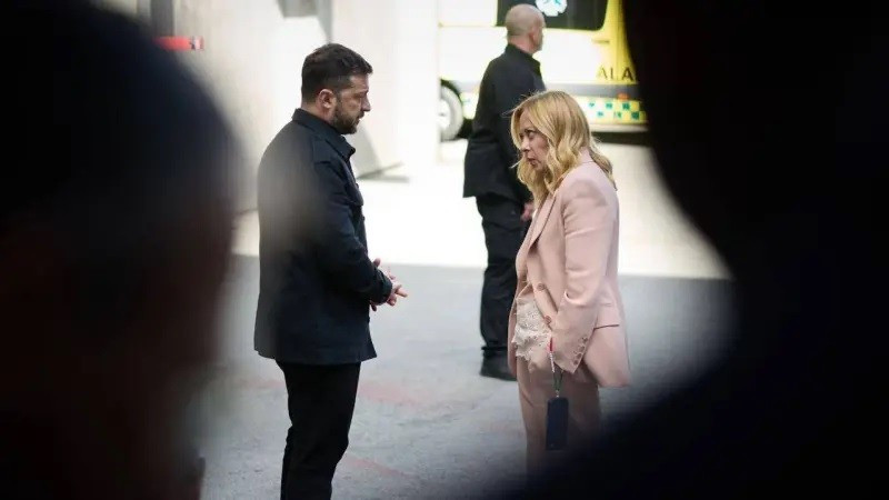 Các nước EU bắt đầu cắt viện trợ - Ảnh 1