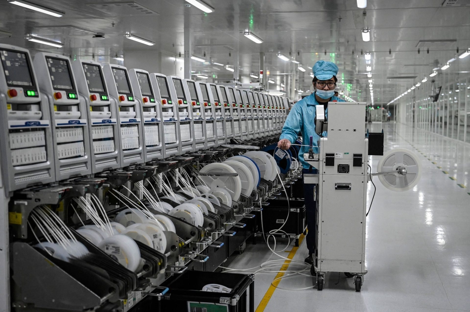 Làn sóng doanh nghiệp tháo chạy khỏi Trung Quốc: Sony đóng cửa khiến 30.000 công nhân mất việc, theo sau Toyota, Samsung, IBM - Ảnh 1