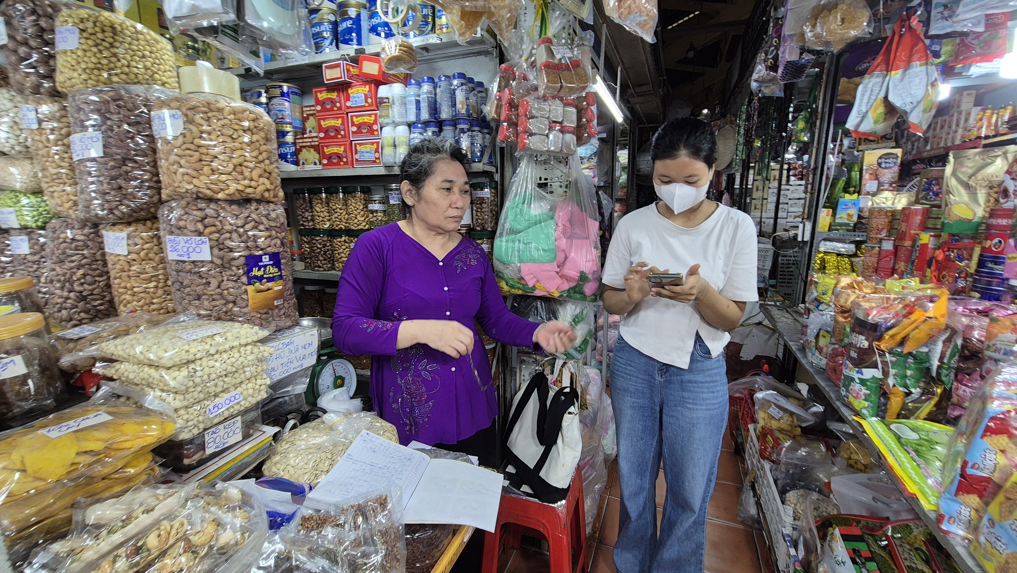 Vẫn còn băn khoăn doanh thu chịu thuế - Ảnh 1