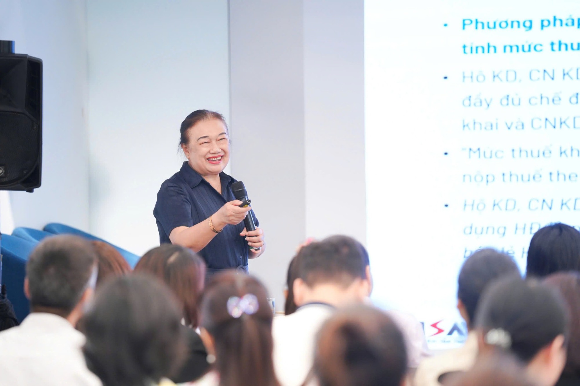 Chuyên gia Thuế: Một nữ lập trình viên ở Cầu Giấy nộp số thuế 33 tỷ đồng tương ứng mức 7% nhờ đăng ký, nếu không, thuế có thể lên tới 32% doanh thu - Ảnh 1