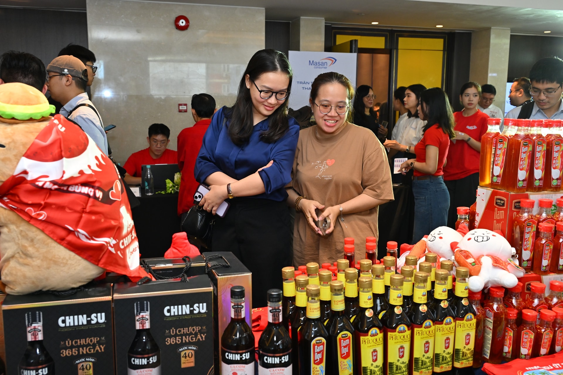 Roadshow Masan Consumer: Giới đầu tư chen chân nghe chuyện "viên kim cương gia bảo" gần 10 tỷ đô sắp lên sàn HOSE - Ảnh 1