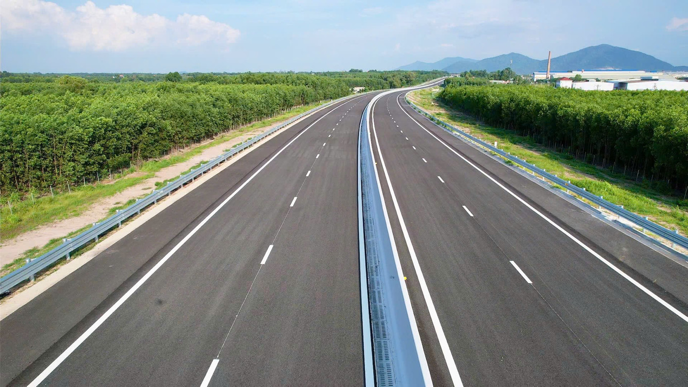 Tuyến đường nào kết nối sân bay Long Thành sắp thông xe? - Ảnh 1