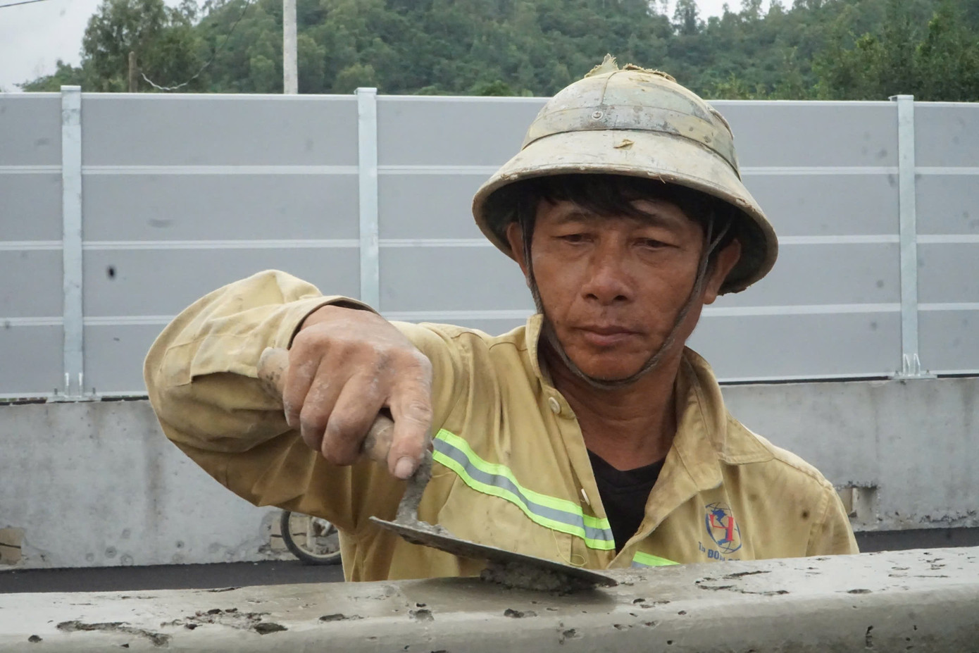 Cận cảnh 20km cao tốc Khánh Hòa - Buôn Ma Thuột sắp thông xe kỹ thuật - Ảnh 3