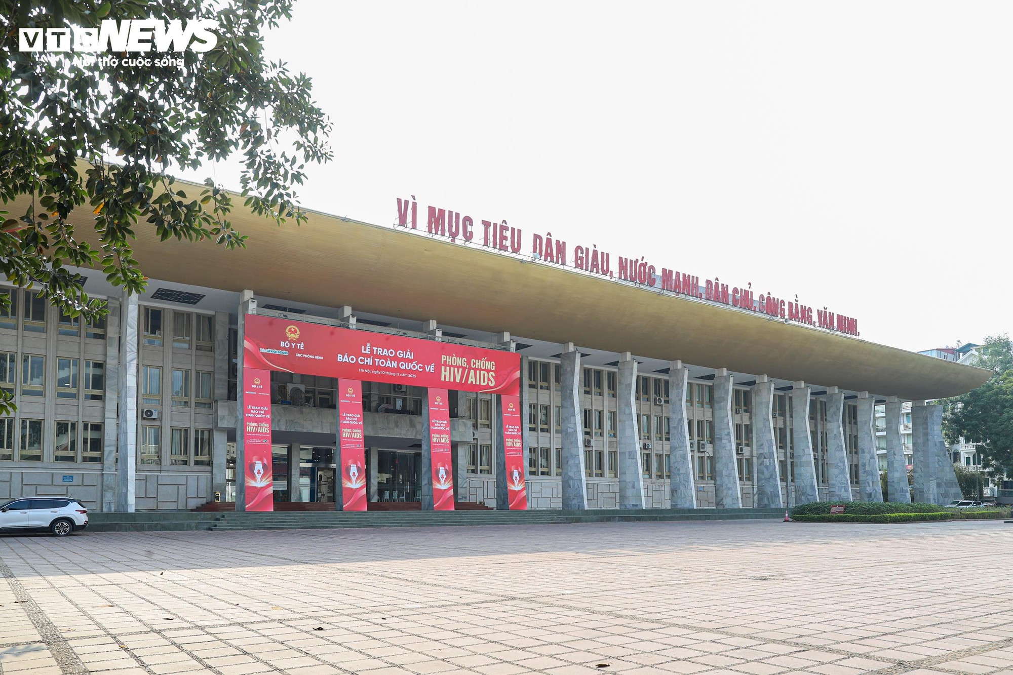 Toàn cảnh phường nhỏ nhất Hà Nội có 6 nhà hát, 3 bảo tàng, 3 trường đại học - Ảnh 13