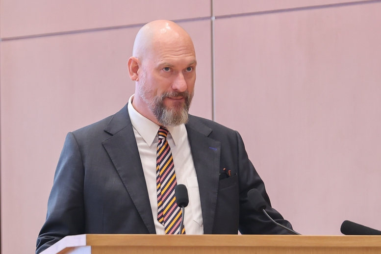 Thủ tướng: Sự ổn định và triển vọng của Việt Nam là "chiếc mỏ neo" an toàn nhất, là "tài sản được định giá cao nhất" với nhà đầu tư - Ảnh 15