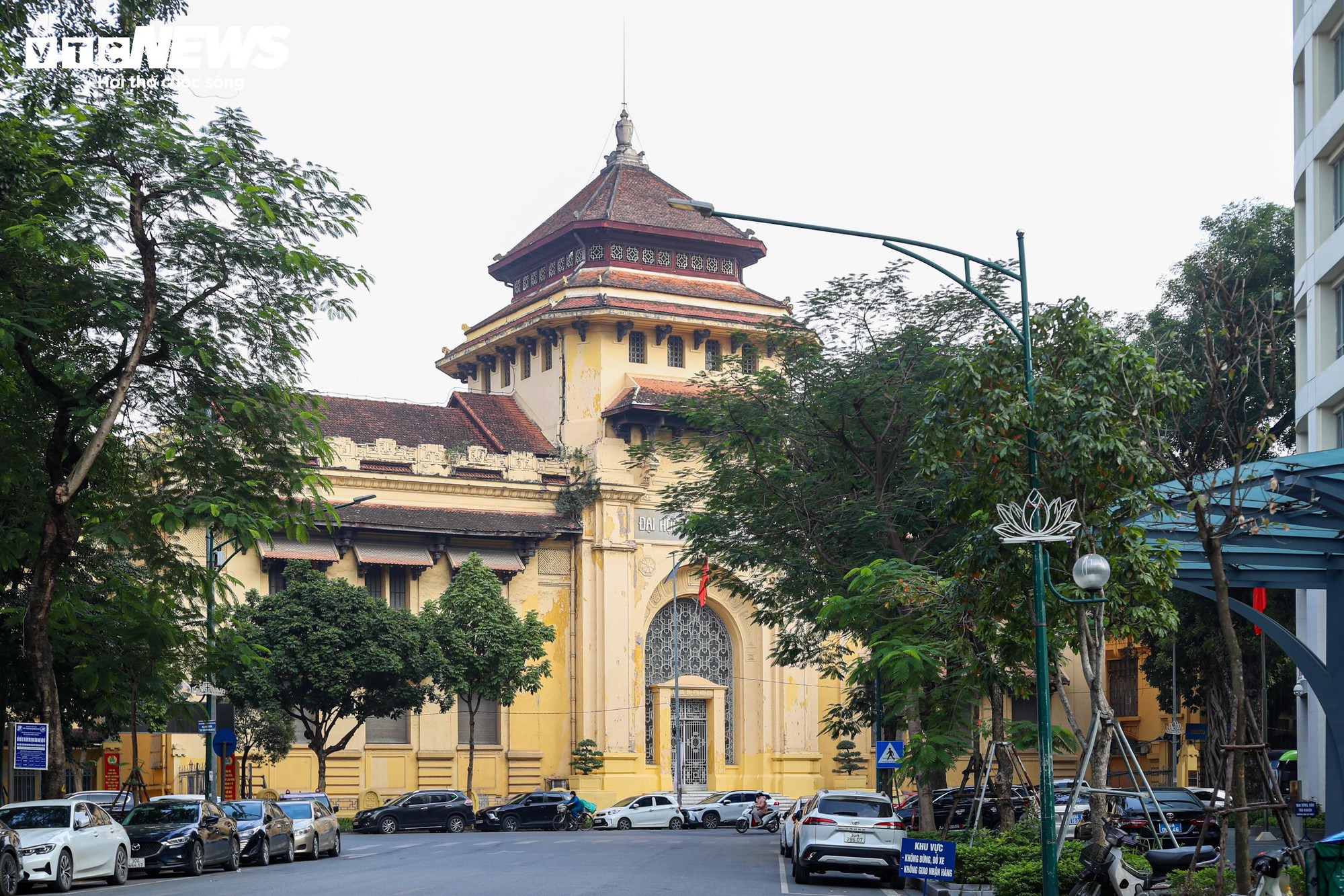 Toàn cảnh phường nhỏ nhất Hà Nội có 6 nhà hát, 3 bảo tàng, 3 trường đại học - Ảnh 17
