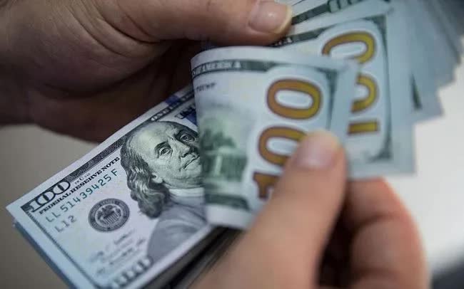 Đồng USD hướng tới năm giảm mạnh nhất trong hơn 2 thập niên - Ảnh 1