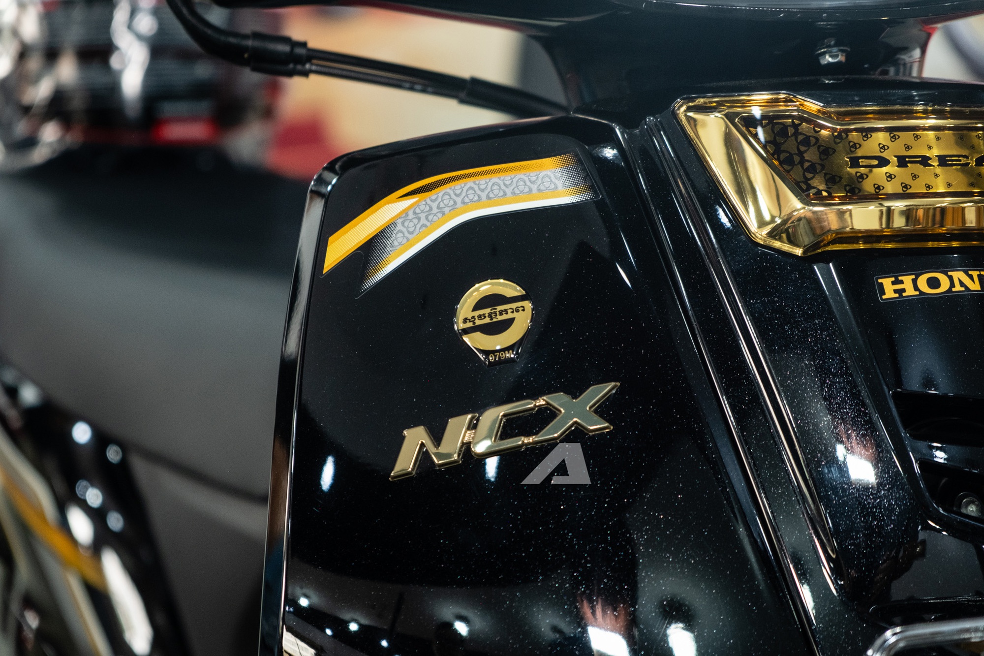 Honda Dream NCX 2026 đầu tiên về Việt Nam: Giá hơn 100 triệu đồng, ngang 2 chiếc SH - Ảnh 10