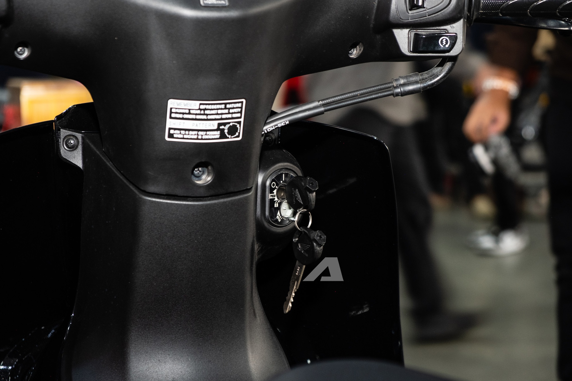 Honda Dream NCX 2026 đầu tiên về Việt Nam: Giá hơn 100 triệu đồng, ngang 2 chiếc SH - Ảnh 12