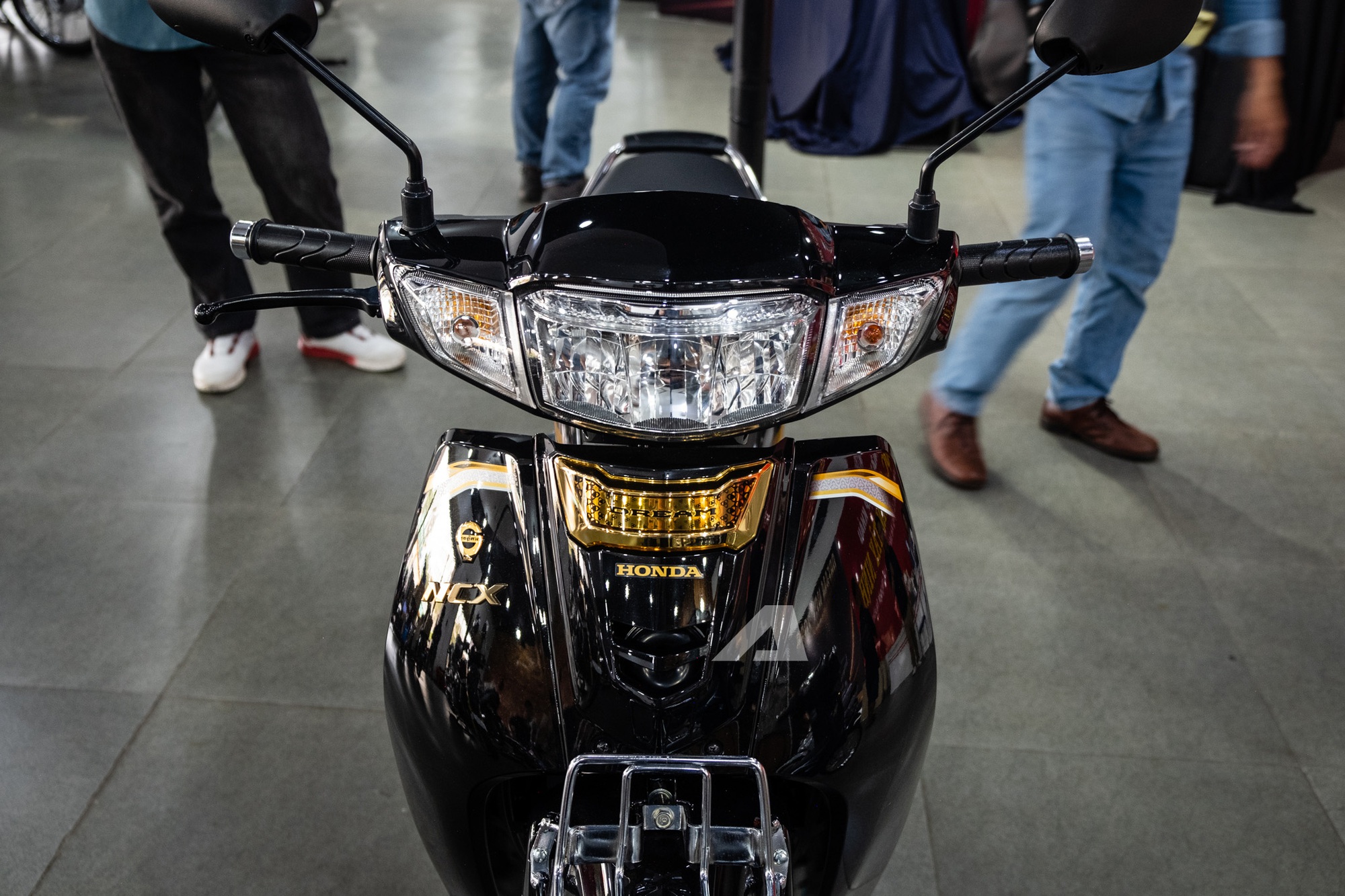 Honda Dream NCX 2026 đầu tiên về Việt Nam: Giá hơn 100 triệu đồng, ngang 2 chiếc SH - Ảnh 14