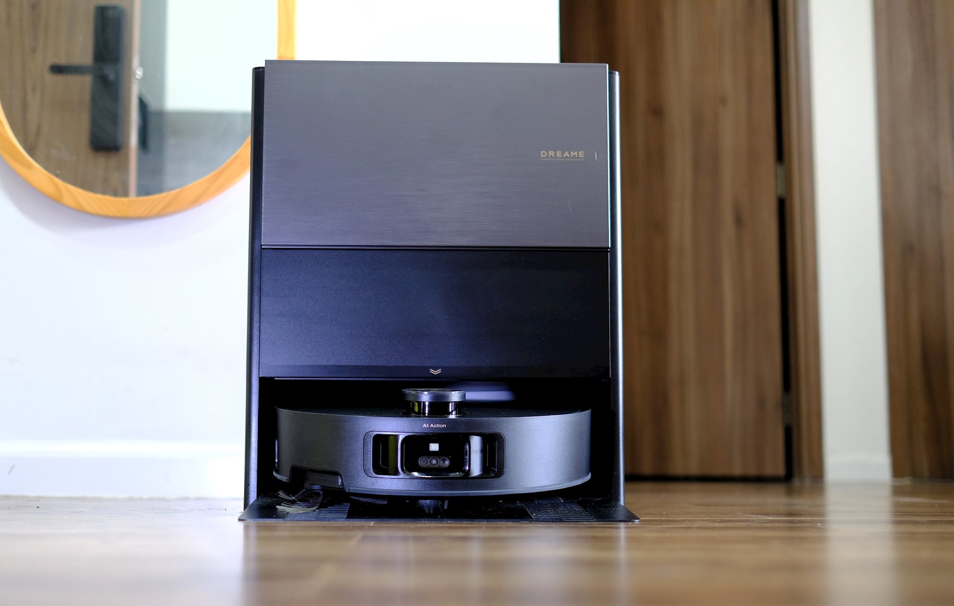 Trải nghiệm Dreame Aqua10 Roller: Mẫu robot hút bụi lau nhà 'toàn năng' - Ảnh 1