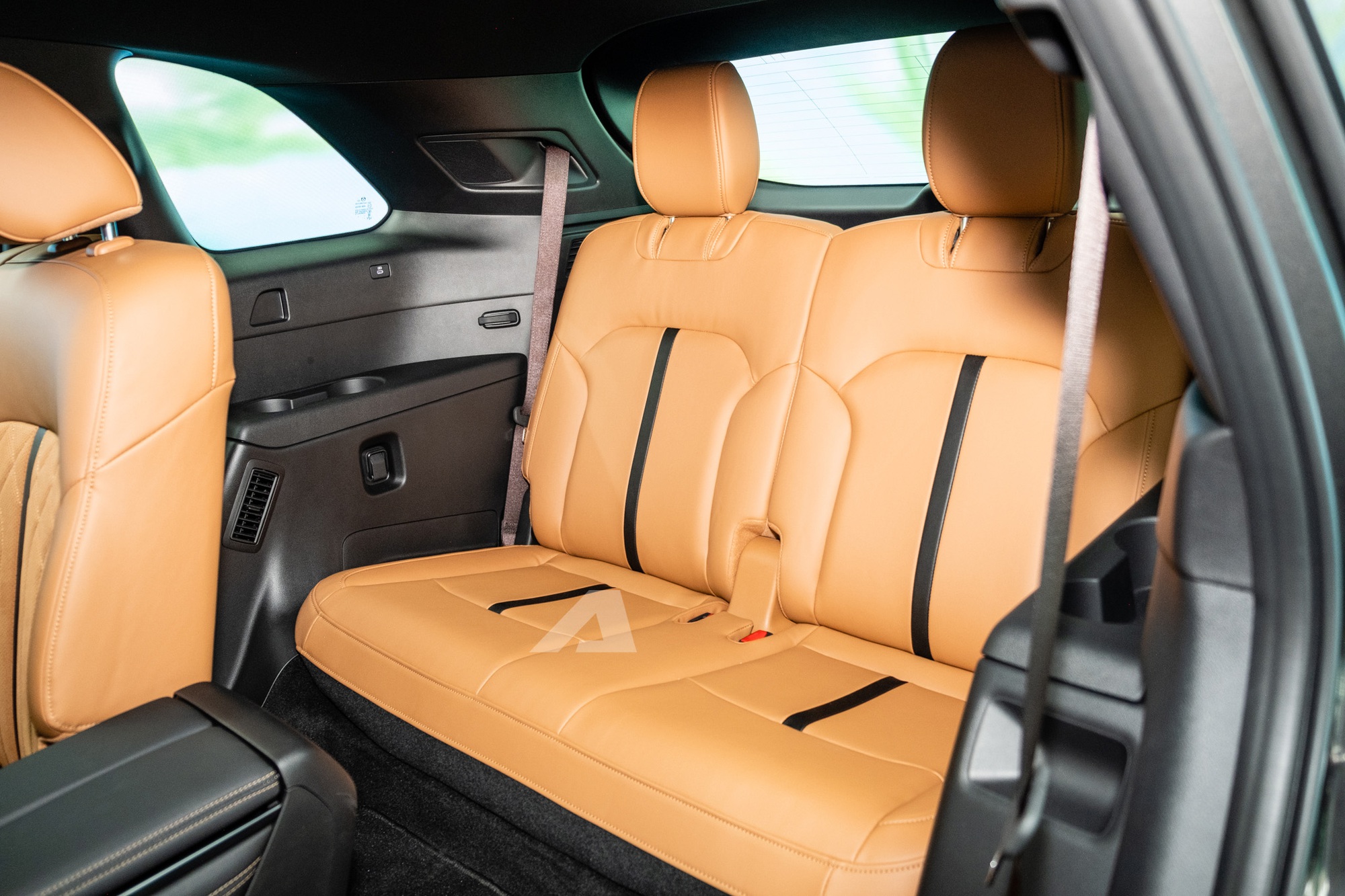 Mazda CX-90 chốt ra mắt Việt Nam tháng 4/2026: 2 tùy chọn động cơ, có bản PHEV đi 42km không cần xăng, mâm 21 inch, đối đầu VW Teramont - Ảnh 18