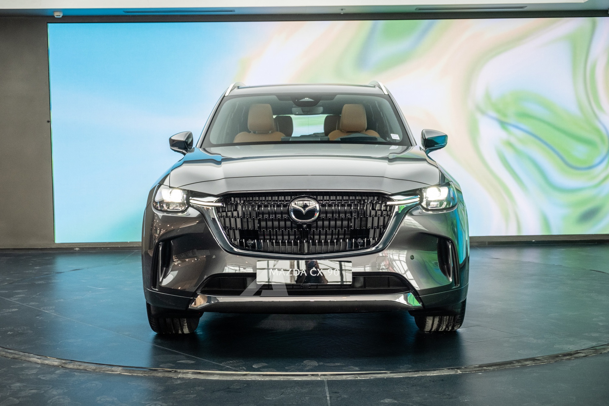 Mazda CX-90 chốt ra mắt Việt Nam tháng 4/2026: 2 tùy chọn động cơ, có bản PHEV đi 42km không cần xăng, mâm 21 inch, đối đầu VW Teramont - Ảnh 2
