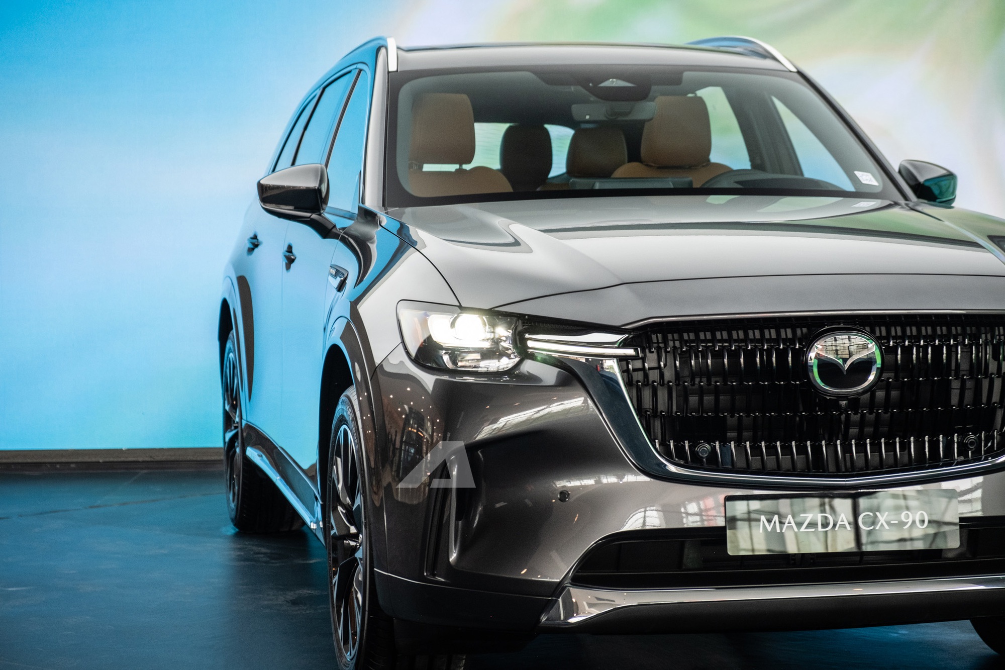 Mazda CX-90 chốt ra mắt Việt Nam tháng 4/2026: 2 tùy chọn động cơ, có bản PHEV đi 42km không cần xăng, mâm 21 inch, đối đầu VW Teramont - Ảnh 7