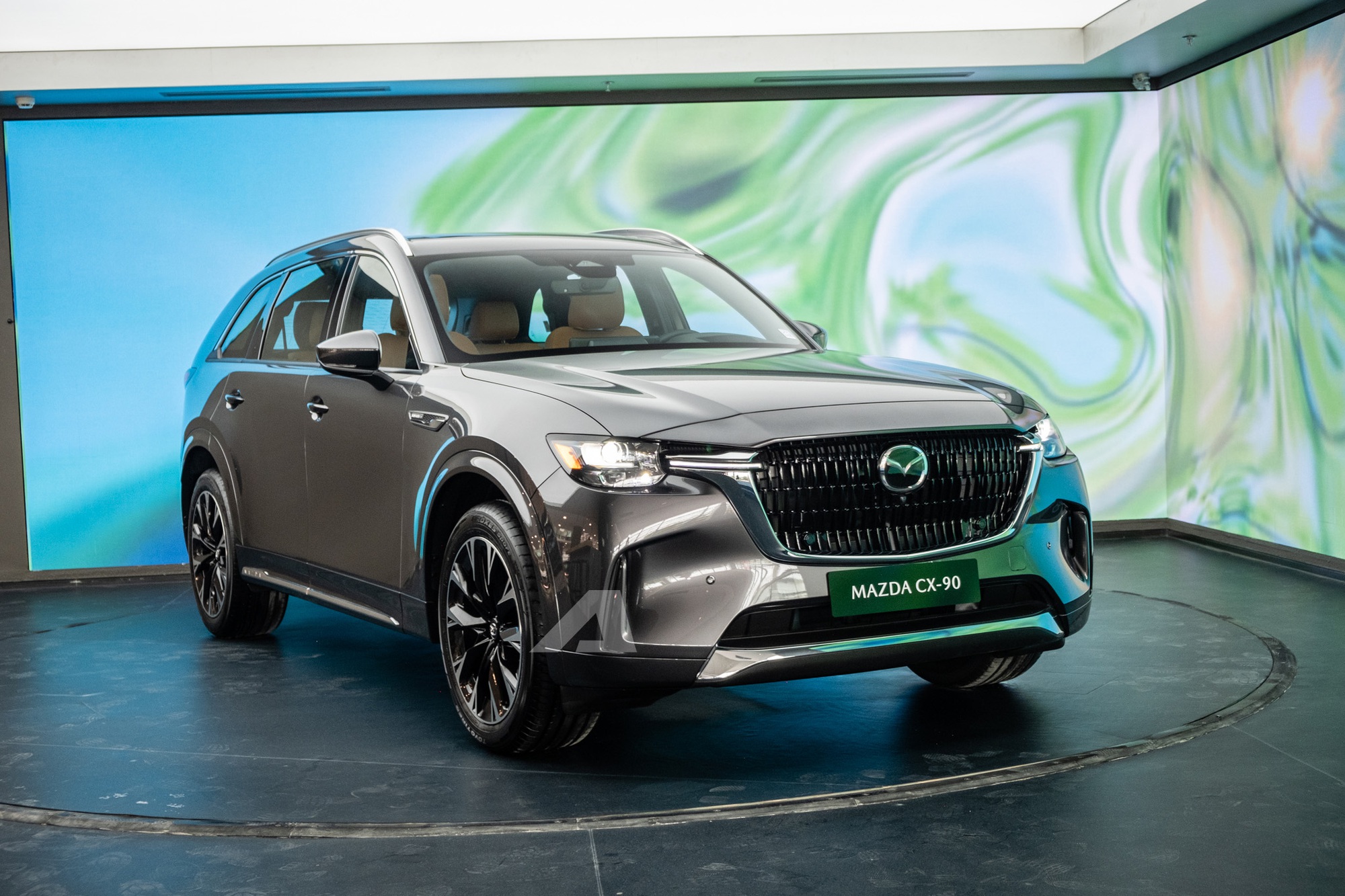 Mazda CX-90 chốt ra mắt Việt Nam tháng 4/2026: 2 tùy chọn động cơ, có bản PHEV đi 42km không cần xăng, mâm 21 inch, đối đầu VW Teramont - Ảnh 1