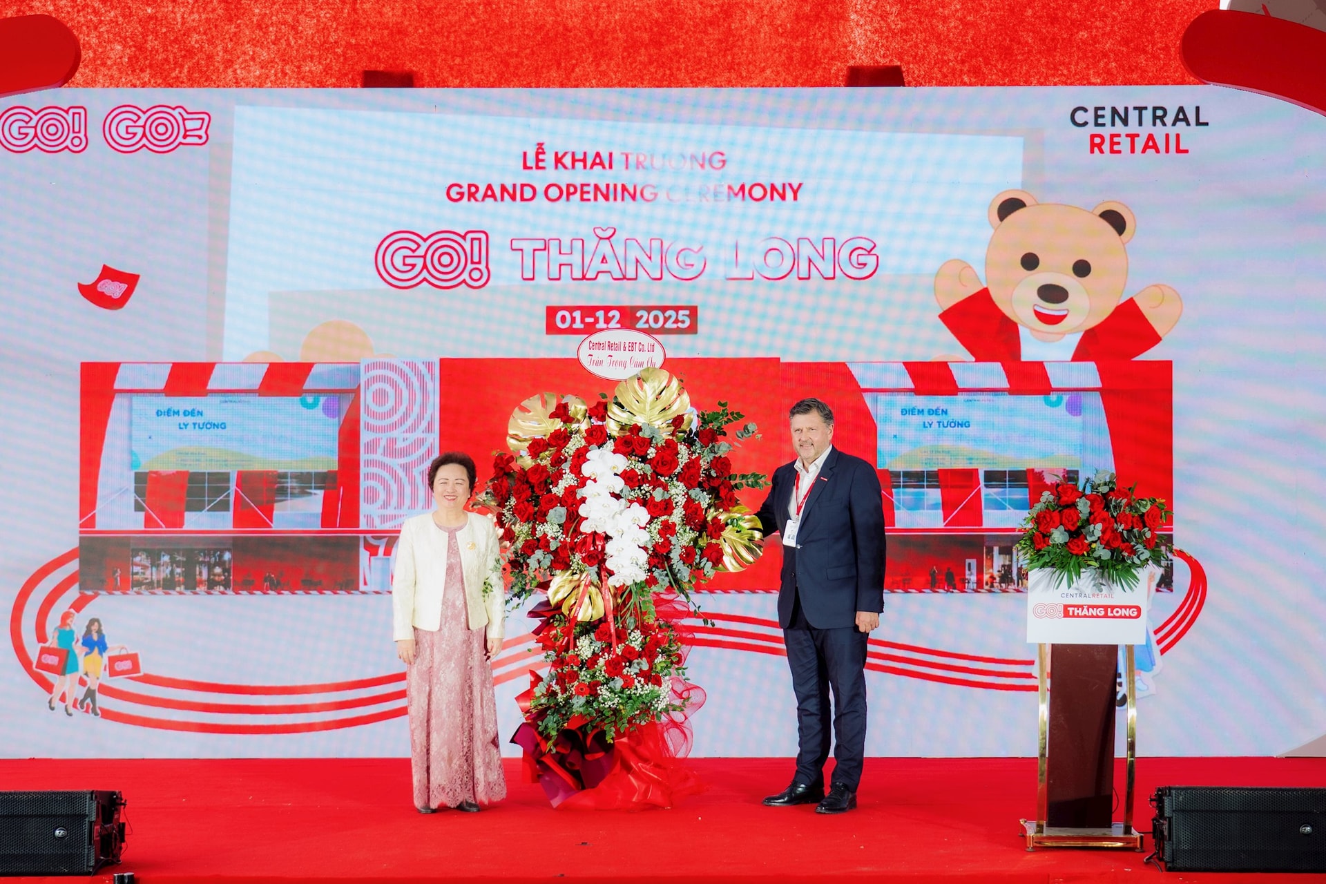 "Trùm" bán lẻ Thái Lan tiết lộ vai trò của Chủ tịch BRG Nguyễn Thị Nga, người đứng sau hoạt động của Big C Thăng Long - Ảnh 1