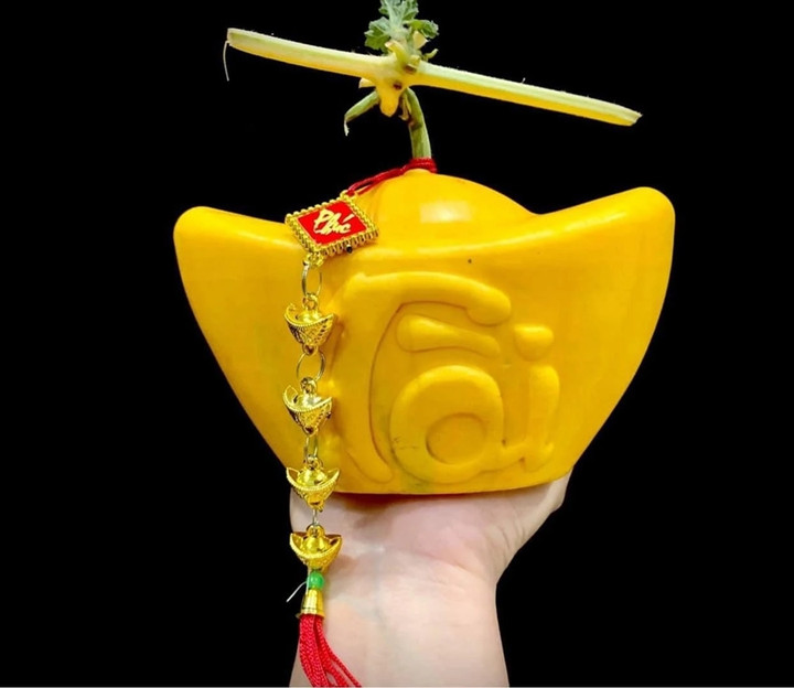 Những loại quả độc lạ chưa Tết đã hút khách - Ảnh 4