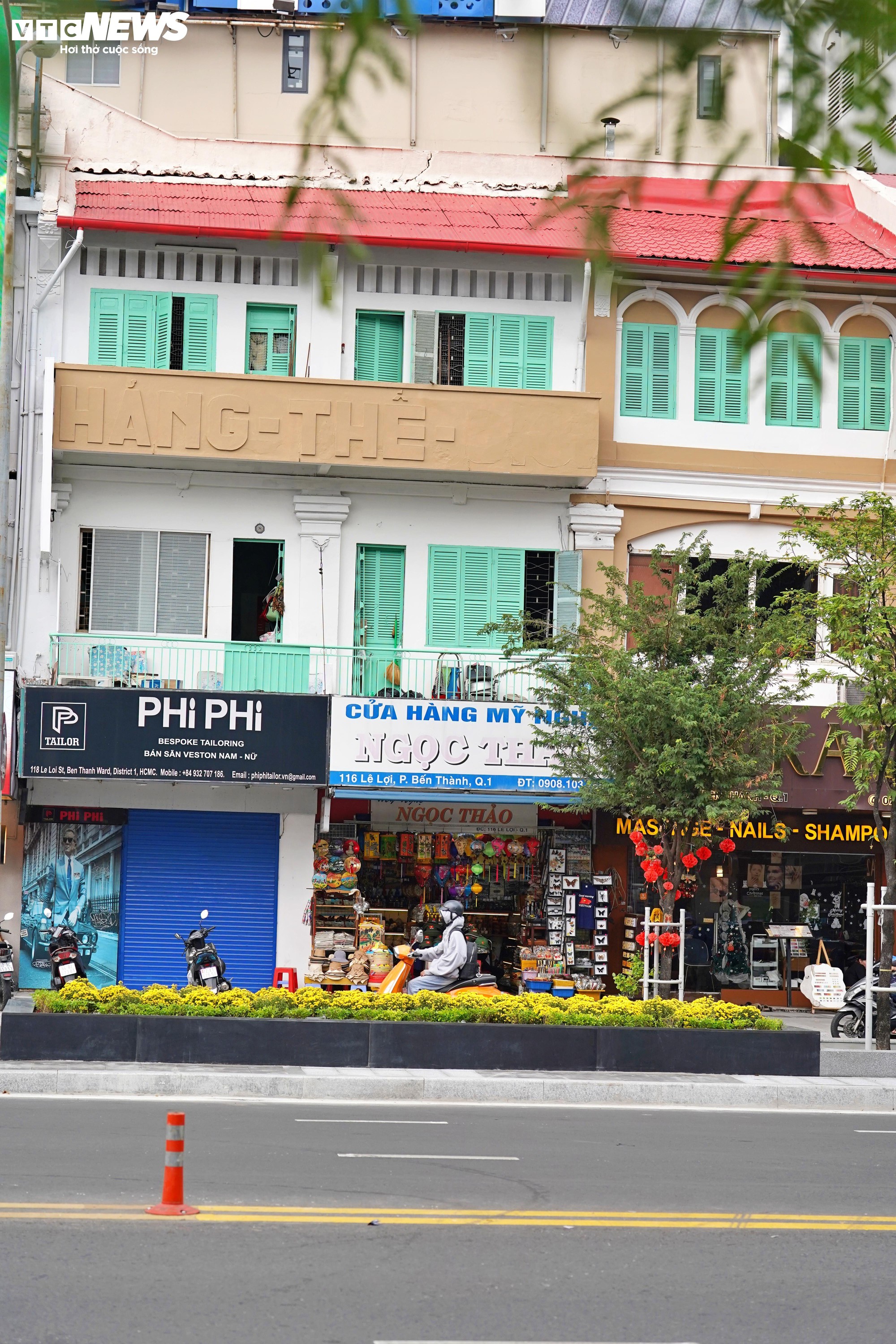 Ngắm loạt nhà cổ trung tâm TP.HCM 'khoác áo mới' - Ảnh 2