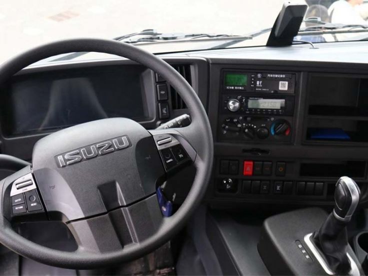 Việt Nam lần đầu có hãng vận chuyển dùng xe container thuần điện: Chạy tối đa 300km/sạc, kéo tải tối đa tới 39 tấn - Ảnh 6