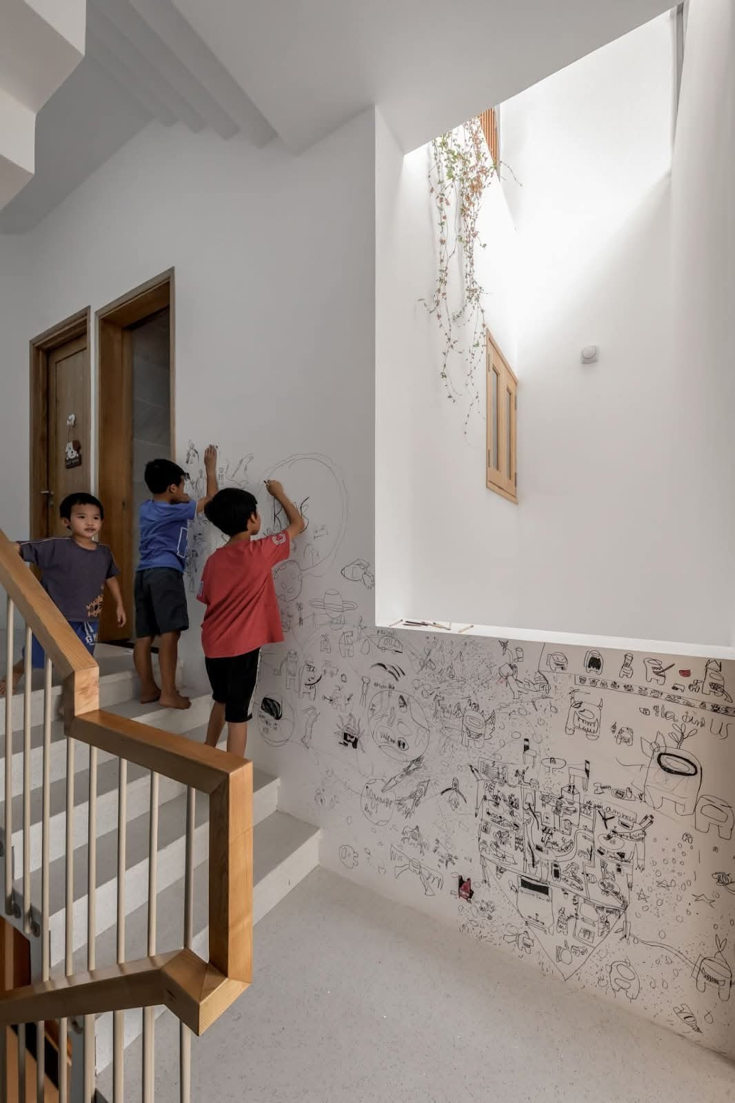 Nhà phố 4 tầng dành khoảng trống cho hoạt động vui chơi của trẻ em - Ảnh 11