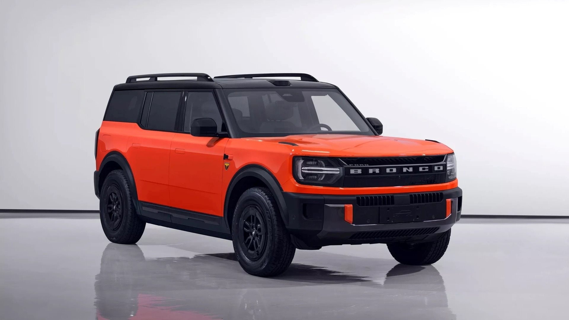 Ford Bronco EV lần đầu xuất xưởng ở quốc gia 'hàng xóm' Việt Nam: Giá tương đương 800 triệu, đợi về nước ‘phá đảo’ thị trường như Territory - Ảnh 1