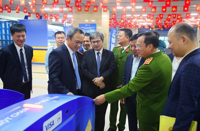 Thay đổi quan trọng, chưa từng có đối với tất cả hành khách đi tàu metro Cát Linh - Hà Đông từ hôm nay - Ảnh 1