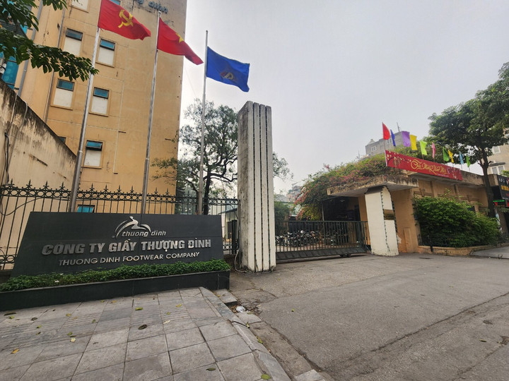 Cổ phiếu tăng trần 12 phiên liên tiếp, Giầy Thượng Đình lên tiếng giải trình - Ảnh 1