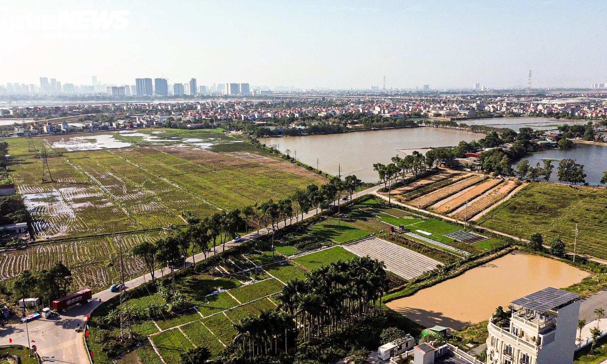 Toàn cảnh khu vực sắp xây hầm đường bộ 2 tầng qua sông Hồng gần 22.000 tỷ đồng - Ảnh 12