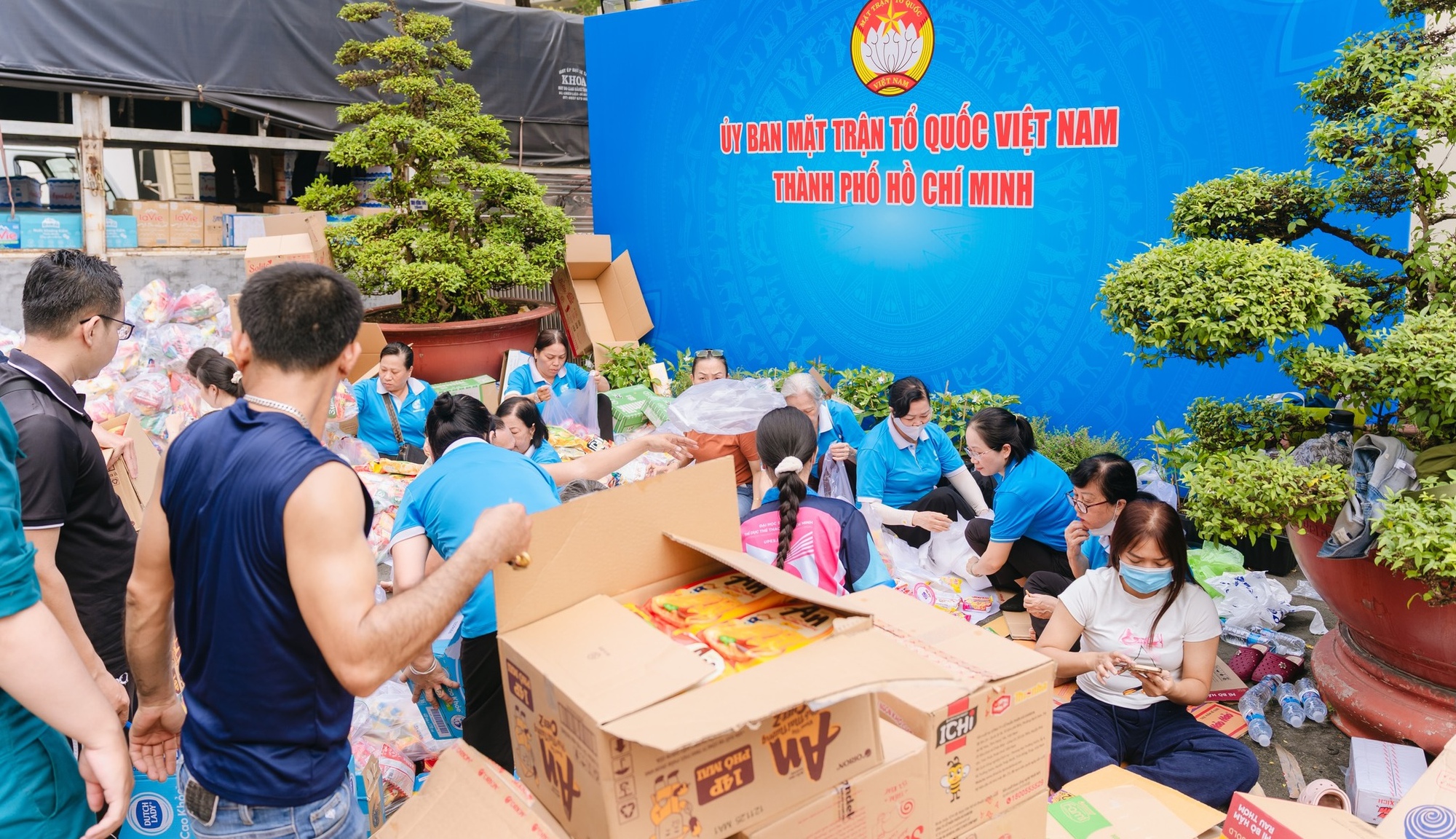 Nhân dân TP HCM hoan nghênh quyết định dũng cảm, giữ lại "đất vàng" hợp lòng người - Ảnh 2