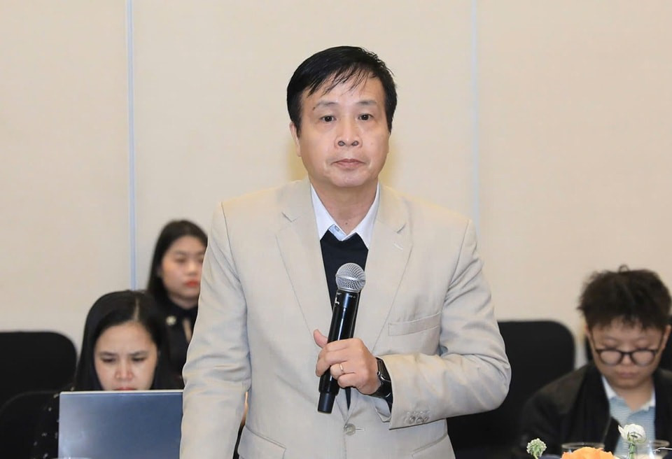 Chuyển đổi xe xăng sang xe điện Vành đai 1: Tránh gây 'cú sốc" giao thông và xã hội - Ảnh 2