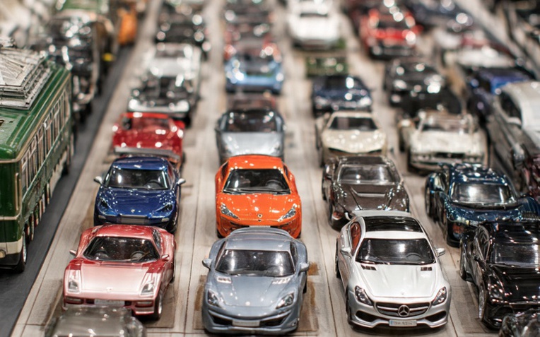 Loạt ô tô giá siêu rẻ, chỉ từ 15 triệu đồng, Mercedes-Benz chào bán hơn 17 triệu đồng - Ảnh 1