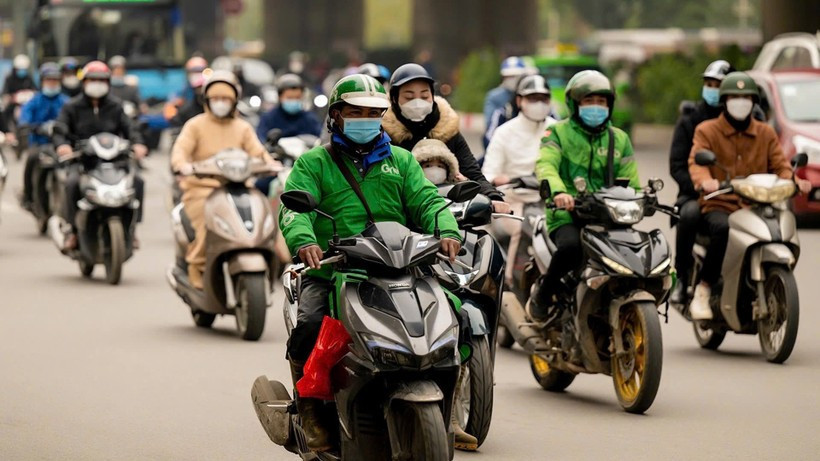 Đề xuất việc cấm xe công nghệ chạy xăng tại Hà Nội - Ảnh 1