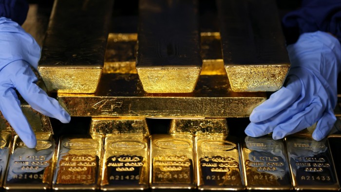 Giá vàng leo thang, Italy muốn khẳng định kho vàng 300 tỷ USD ngân hàng trung ương đang quản lý thuộc sở hữu toàn dân - Ảnh 1