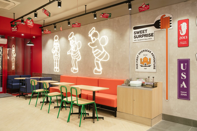 Jollibee kỷ niệm 20 năm tại Việt Nam, tăng tốc mở thêm 15 cửa hàng trong tháng 12 - Ảnh 2