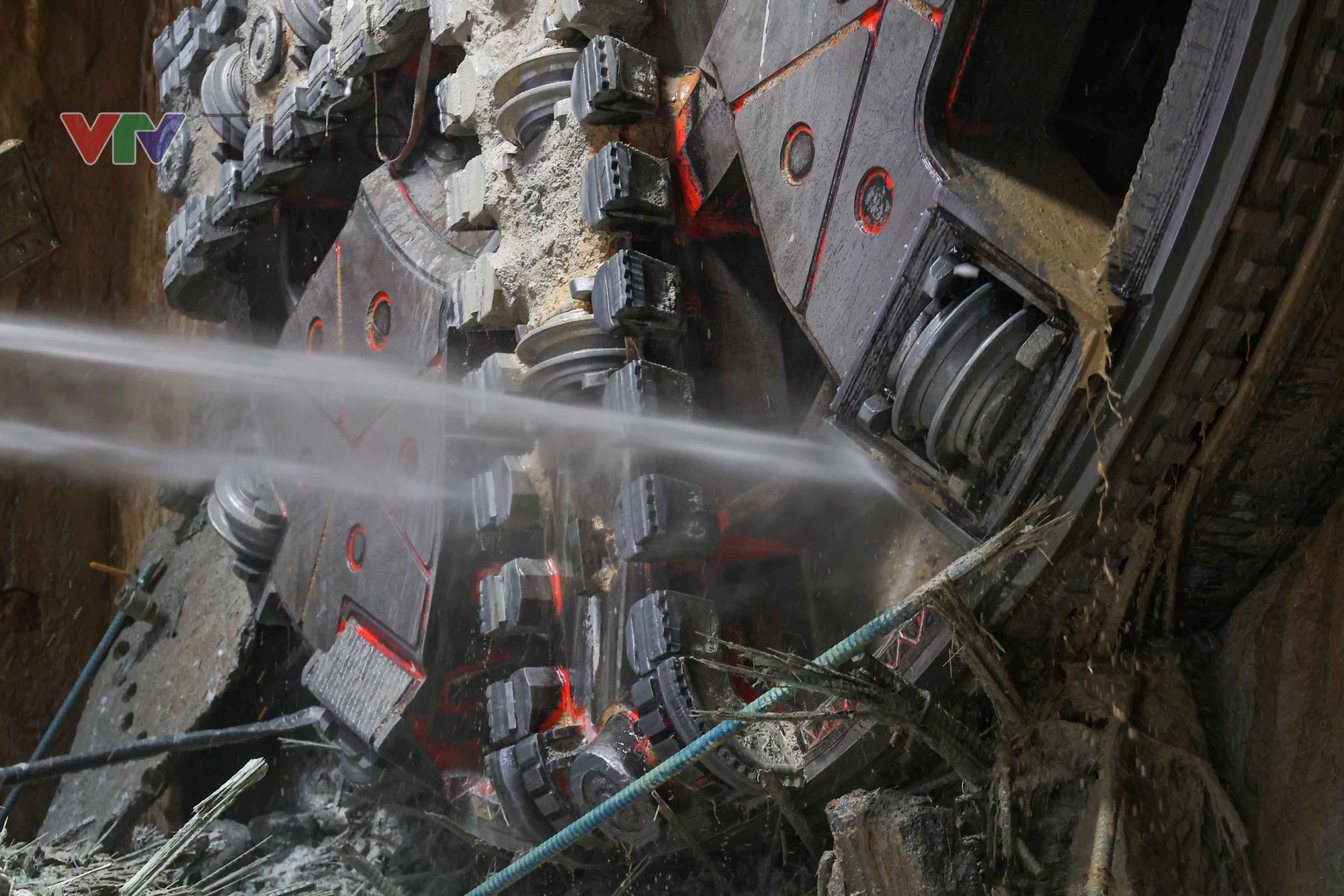 Máy đào hầm "Thần Tốc" về đích, hoàn thành khoan 4 ga ngầm tuyến Metro Nhổn - ga Hà Nội - Ảnh 8