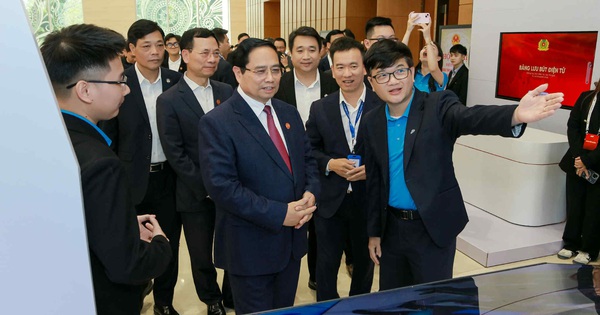 Doanh nghiệp đồng hành cùng Chính phủ thúc đẩy chuyển đổi số quốc gia tại Hội nghị sơ kết triển khai Nghị quyết 57-NQ/TW và Đề án 06