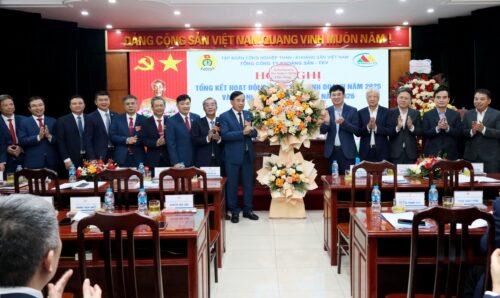 Bán ra gần 1 tấn vàng trong năm 2025, một doanh nghiệp Việt báo lãi tăng vọt lên 2.399 tỷ bất chấp thiên tai - Ảnh 4