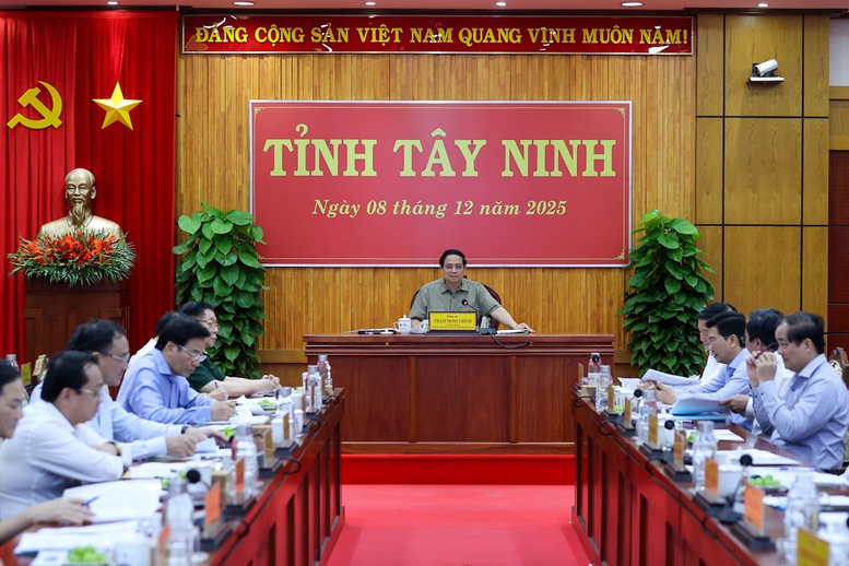 Thủ tướng: Phát huy lợi thế hiếm có, đưa Tây Ninh phát triển tăng tốc, bứt phá, bền vững - Ảnh 2