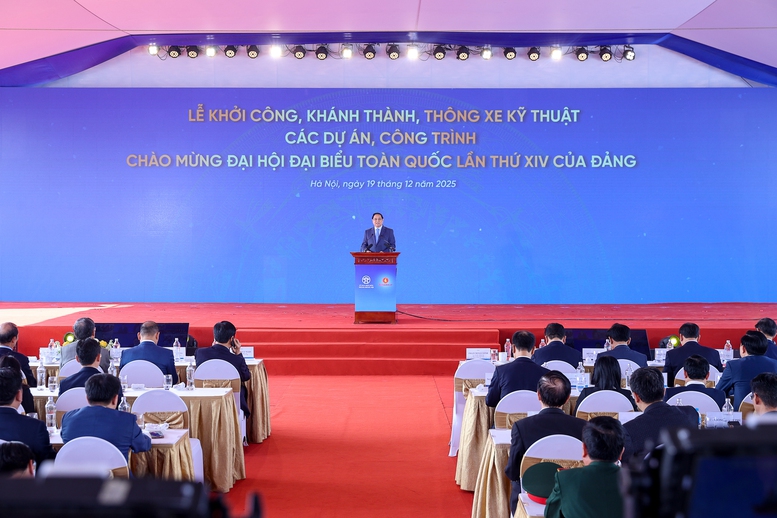 Phát biểu của Thủ tướng Phạm Minh Chính tuyên bố khởi công, khánh thành 234 dự án lớn trên cả nước - Ảnh 1