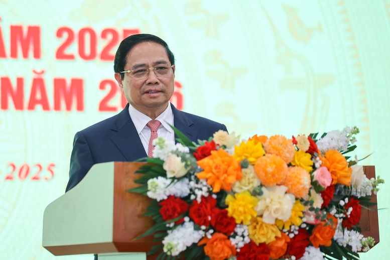 Thủ tướng: Ngành Xây dựng thực hiện "5 đảm bảo, 6 đột phá" để phát triển kết cấu hạ tầng đồng bộ, hiện đại - Ảnh 4