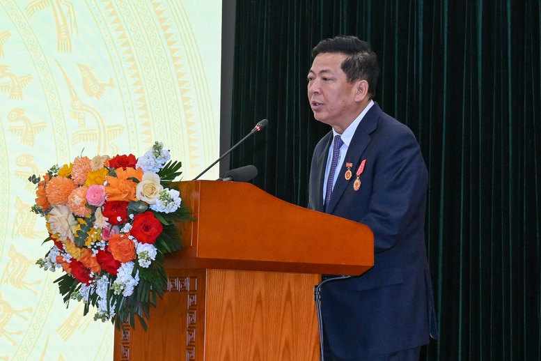 Thủ tướng: Ngành Xây dựng thực hiện "5 đảm bảo, 6 đột phá" để phát triển kết cấu hạ tầng đồng bộ, hiện đại - Ảnh 3